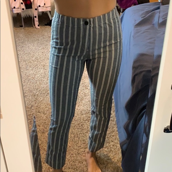 Pants - Picture 3 of 4